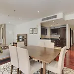 Luxe Getaways Royal Amwaj Palm Jumeirah Resort Apartment Holiday Home
