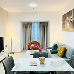 1 Bedroom Flat, Luxury Amenities, Opp Beach & Club With Free Parking In Dubai Marina