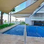 Rare Holiday Homes - Carson Tower B - Damac Hills - R3308