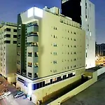 Richmond Greens Hotel