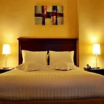 Richmond Greens Hotel