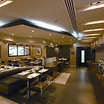 Al Waleed Palace Hotel Apartments - Bur Dubai