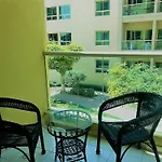 1 Bedroom Apartment Greens