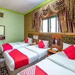 Oyo 191 Golden Sea Hotel