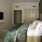 Al Bateen By Deluxe Holiday Homes