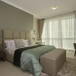 Al Bateen By Deluxe Holiday Homes