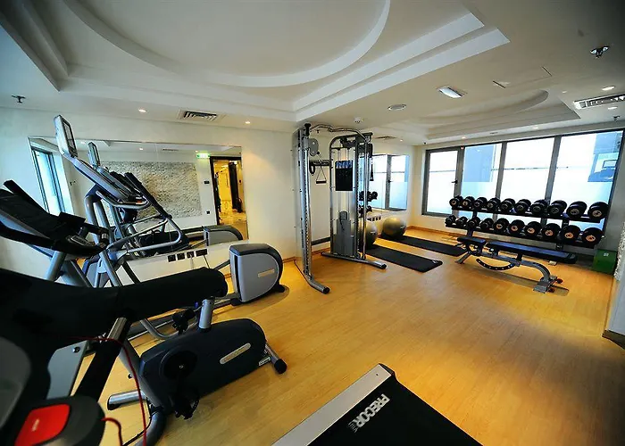 Al Hamra Hotel Dubai