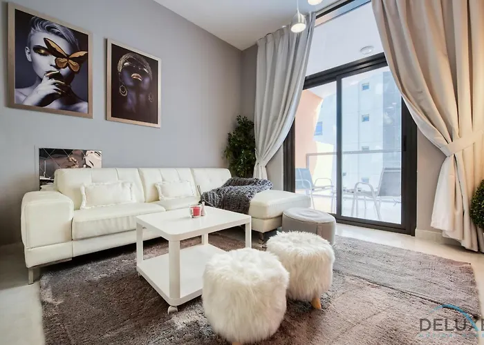 Glamorous Studio At Binghatti Stars Dubai Silicon Oasis By Deluxe Holiday Homes