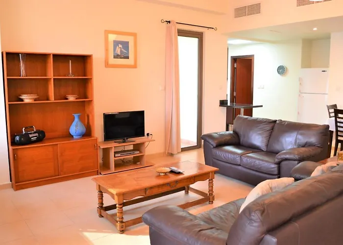 Luxury Escapes - Large 1Bed With Balcony And A Great Marina View In Jbr