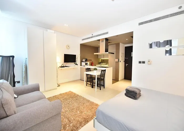 Dubai Marina - Studio Deal - ATH