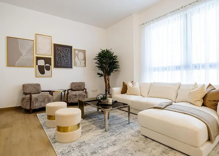 2Br La Cote B3, Community View