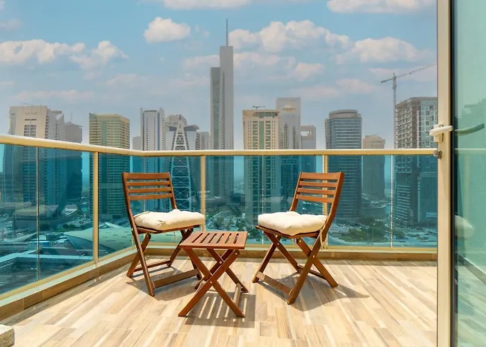 Unique 3Br Duplex Apartment With Marina Views