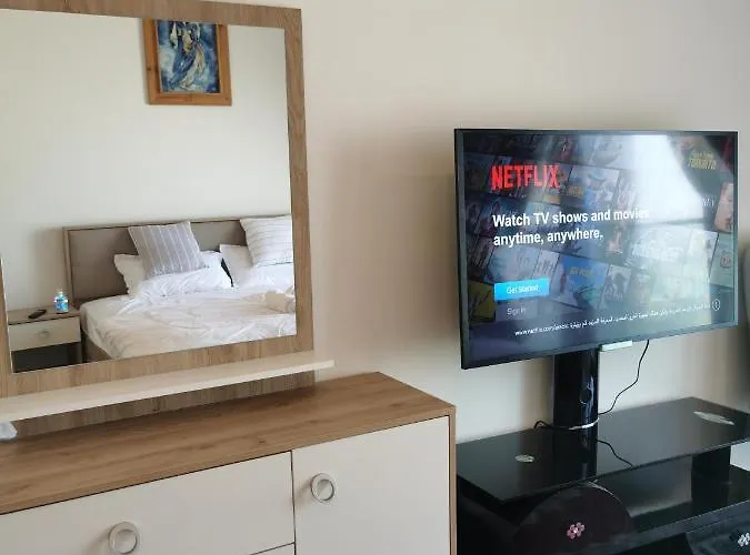 Heaven Escape Surrounded By Stunning Golf View High Floor -Netflix-Gym-Pool -Perfect Vacations