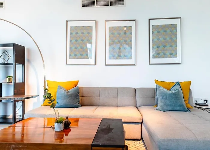 Hashtag Holiday Home - Spacious 2 Bedroom Apartment With Kids Room In Difc