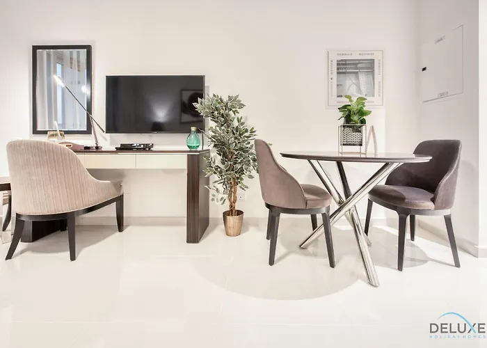 Stunning Studio At Golf Promenade 2A Damac Hills By Deluxe Holiday Homes