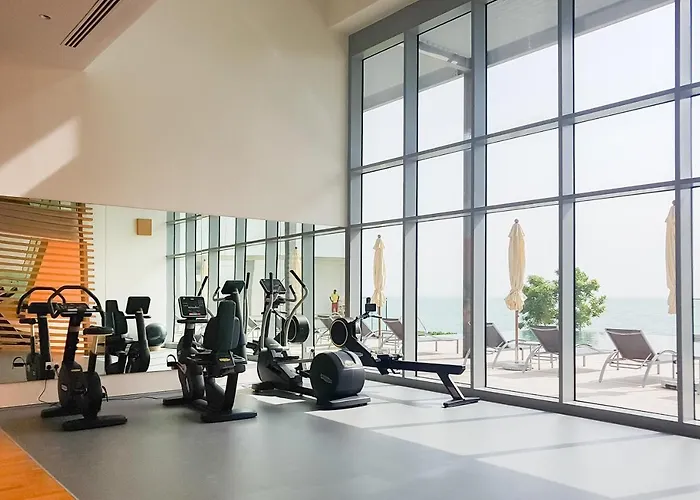Maison Privee - Stunning Sea Views On Dubai\'S New Luxury Island