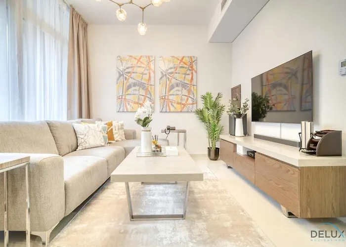 Alluring 3Br Townhouse At Damac Hills 2, Dubailand By Deluxe Holiday Homes