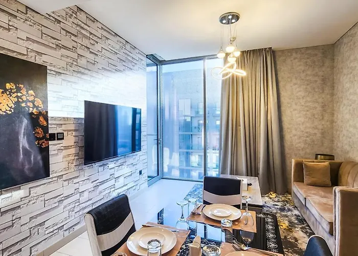Stay By Latinem Luxury 1Br Holiday Home Cvr B3202 Near Burj Khalifa