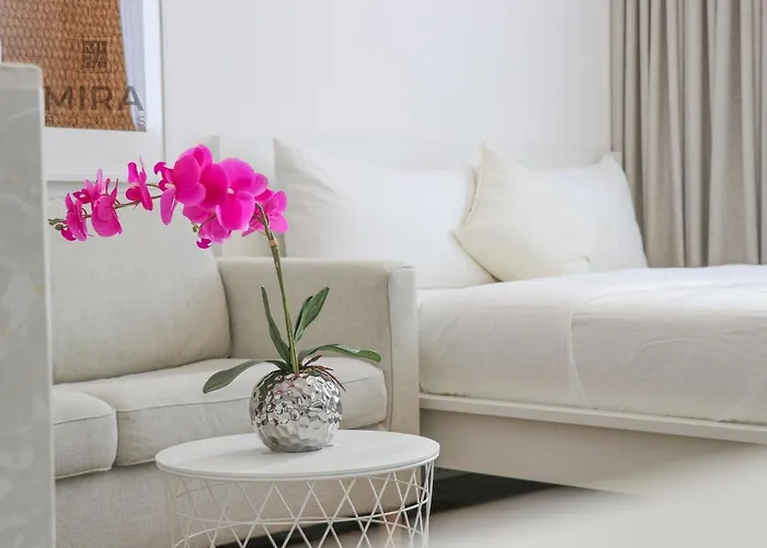 Mira Holiday Homes - Fully Furnished Studio In Jvc