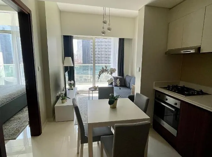 New Reva Hotel Apartment Next Burj Khalifa