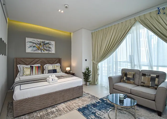 Luxury Escapes - Large Studio In The Heart Of Dubai Marina - West Avenue