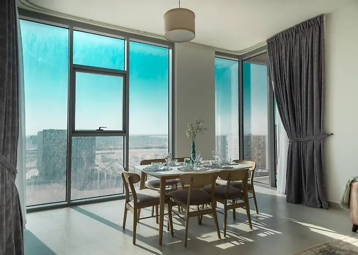Stonetree - Furnished 2Br With Floor-To-Ceiling Window