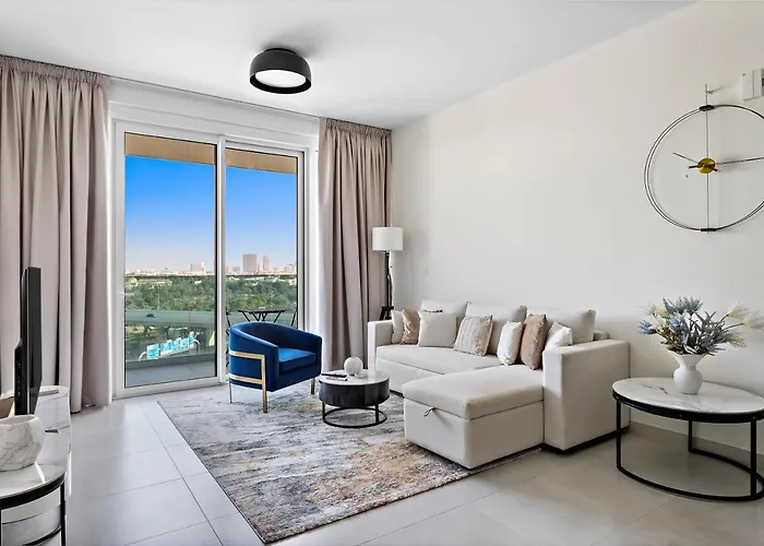 Luxury 1Br Apt With Pool, Gym, Parking & Fast Wifi