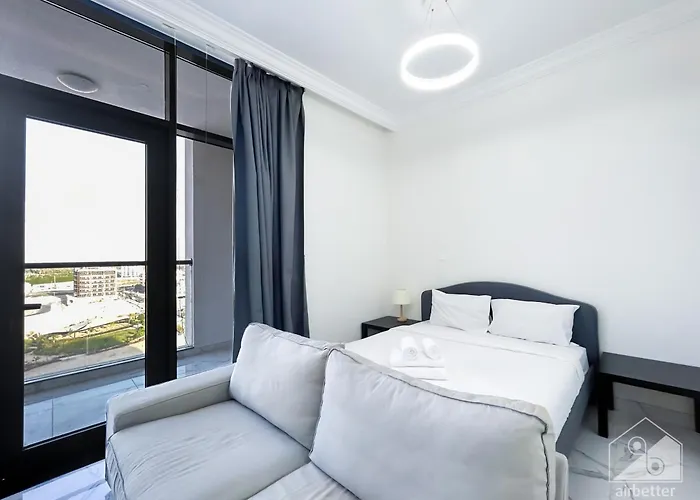 Spacious Studio With Balcony In Al Majan