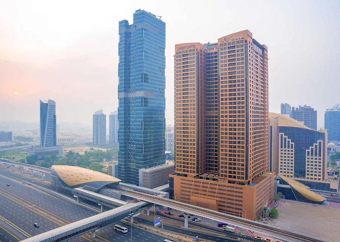 Mercure Dubai Barsha Heights Hotel Suites