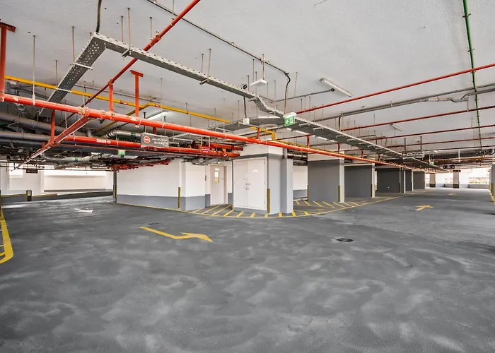 Spacious Studio In Prime Dubailand Location