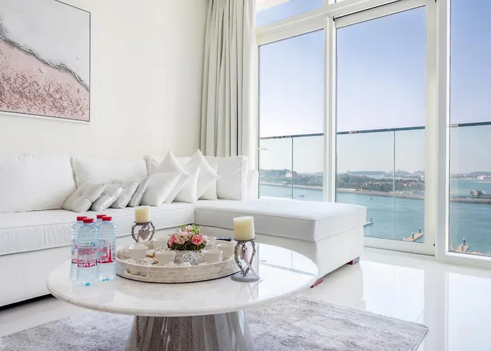 Elegant 1Br Apartment With Sea View And Free Beach Access