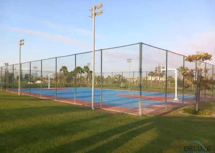 Tranquil 3Br Townhouse At Albizia Damac Hills 2 By Deluxe Holiday Homes