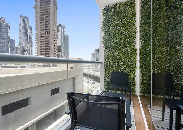 Bright Downtown Dubai Studio By Mall, Burj Khalifa & Fountains