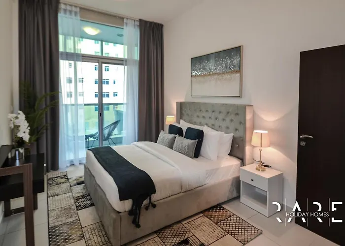 Rare Holiday Homes - Full Marina View - Panoramic Tower - Dubai Marina - R204