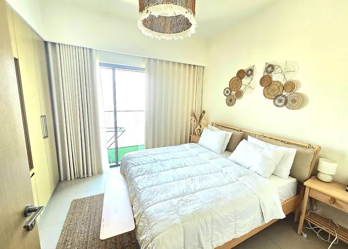 1 Bedroom High Floor With Stunning Night View-3 Mint Walk To Dubai Mall & Burj Khalifa
