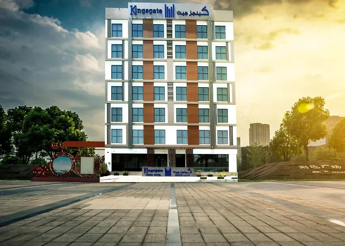 Kingsgate Canal Hotel By Millennium