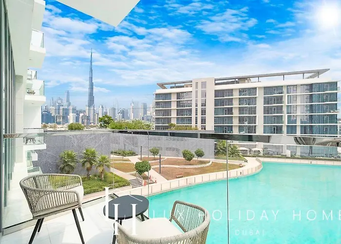 Lux The Burj Khalifa Lagoon View Suite 2
