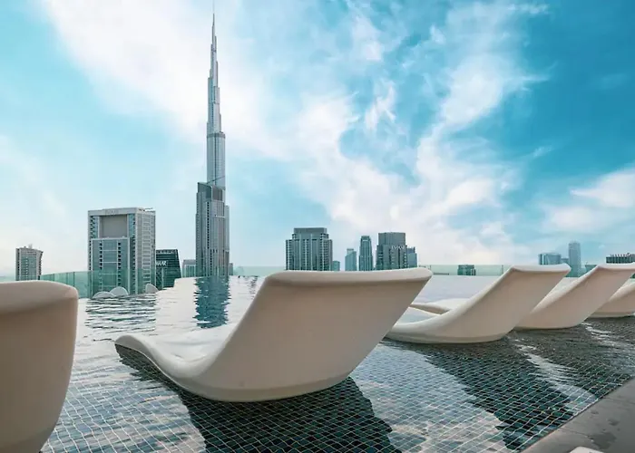 64Th Floor Highest Downtown Infinity Pool Burj Khalifa View