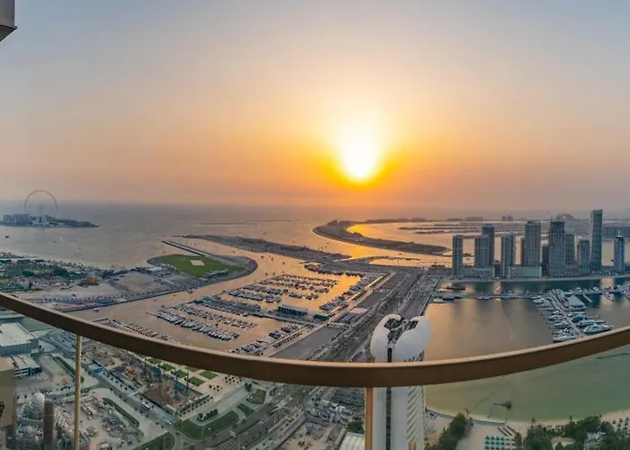 The Luxe Marina Experience - Stylish 2Br With Sweeping Balcony Views For Total Relaxation