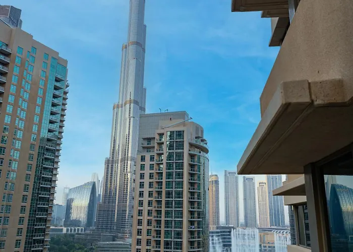 New Burj Khalifa & Fountain Views & Work Station