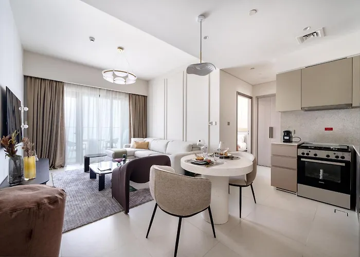 Brand New Elegant 1 Bedroom Apartment I Steps From Dubai Mall