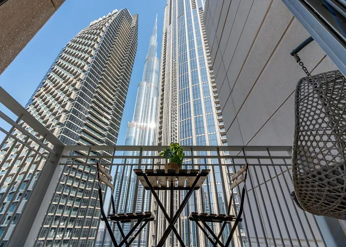 Burj Khalifa Views - 5 Min Walk From Dubai Mall - Upgraded - Designer Choice - 8 People - Dubai Opera