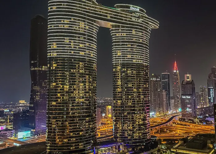 Dubai Mall Direct Connection Apartment - Burj Vista