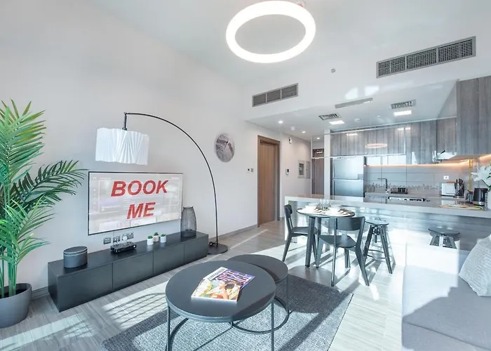 Trendy 1-Bedroom Apartment With Stunning Views At Mbl Residences Jlt