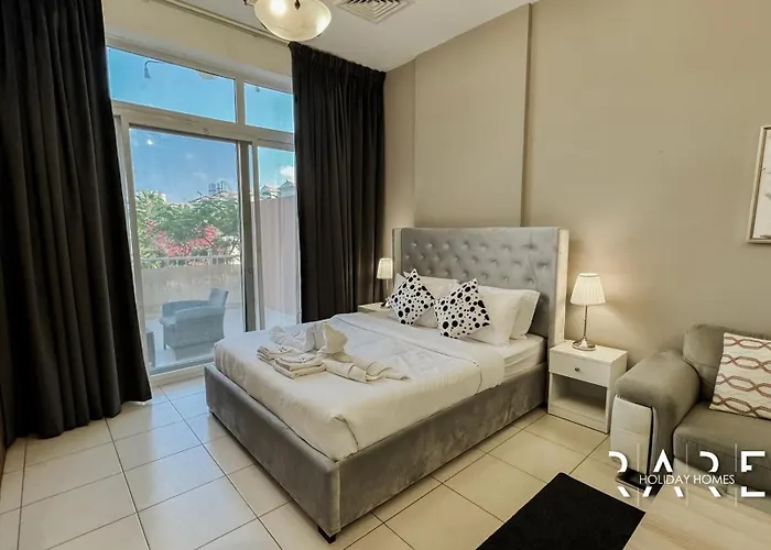 Rare Holiday Homes - Near Circle Mall - Lavender 2 - Rg012 - Jumeirah Village Circle