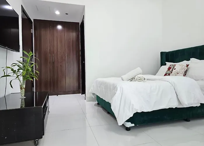 Dubai Silicon Oasis Staycation