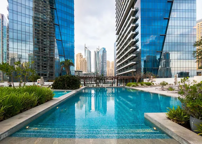 Silverene Tower, 28Th-Floor Marina View, Walk To Beach