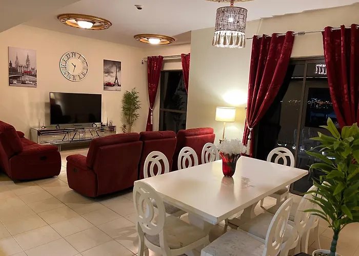 Sea Shell Hostel Jbr
