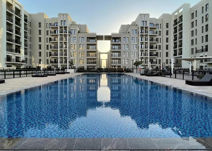 Urbanhomes - Exceptional 2 Bedroom Apt In A Family Friendly Neighborhood