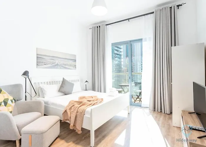 Lovely Bright Studio Steps To Jbr! Upgraded